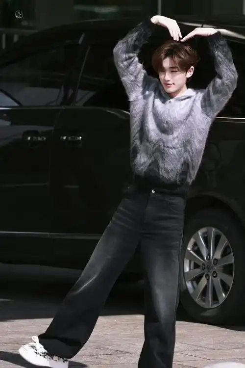 别太可爱咯小丁|猫|丁程鑫|丁彦雨航_新浪新闻