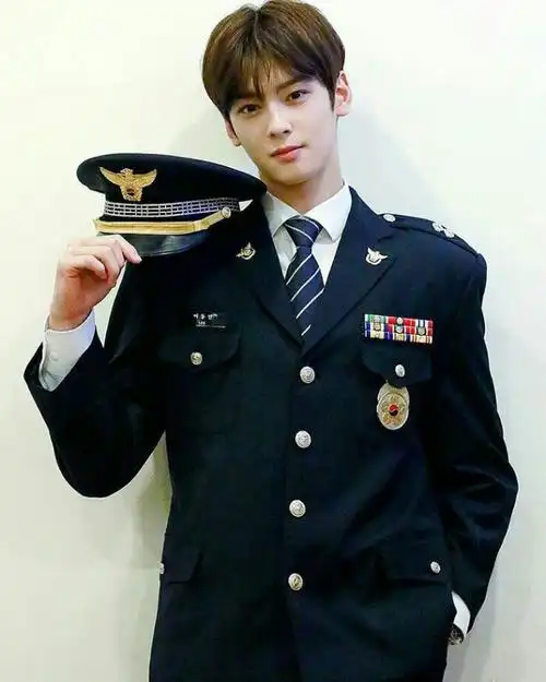 车银优,一个从漫画里走出来的男孩子