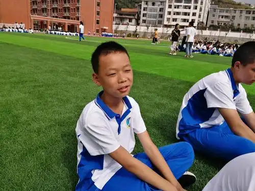 桑植金海初二1803班男生风采