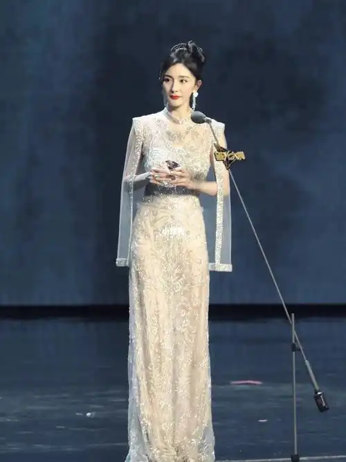 星光大赏活动杨幂封神