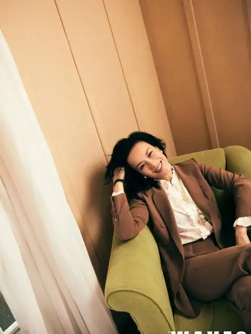 实力演员邬君梅「明茶褐醋酸套装」