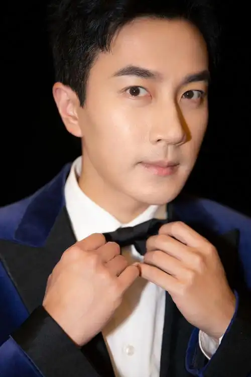 刘恺威蓝色西装魅力写真图片,明星,高清,帅气,魅力,型男,刘恺威