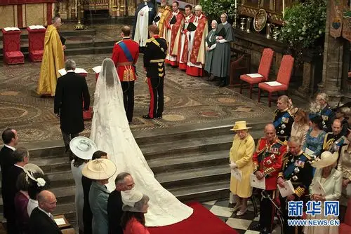 组图:英国王室婚礼现在进行时