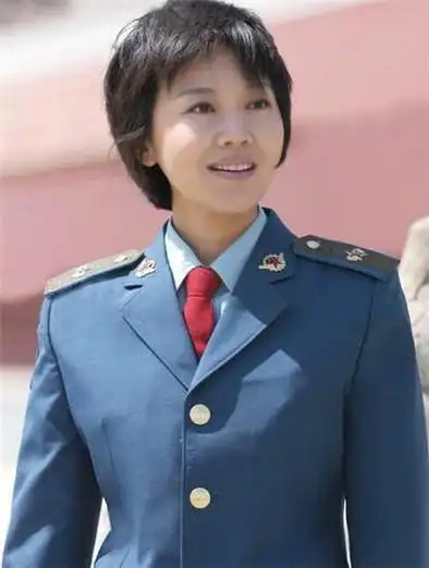 演当兵的明星(明星当兵视频)-天晟网