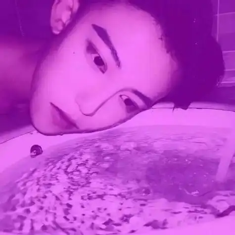 梦幻紫色头像男生紫色男头让你无法抗拒