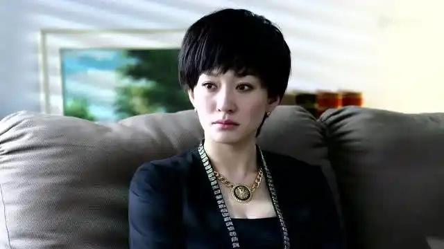 《大丈夫》:顾晓君审问欧阳剑,昨晚去哪里了?