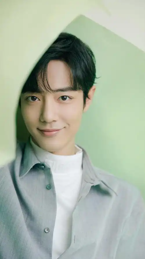 肖战灰白搭配帅气清爽写真,高清图片,手机锁屏桌面-壁纸族