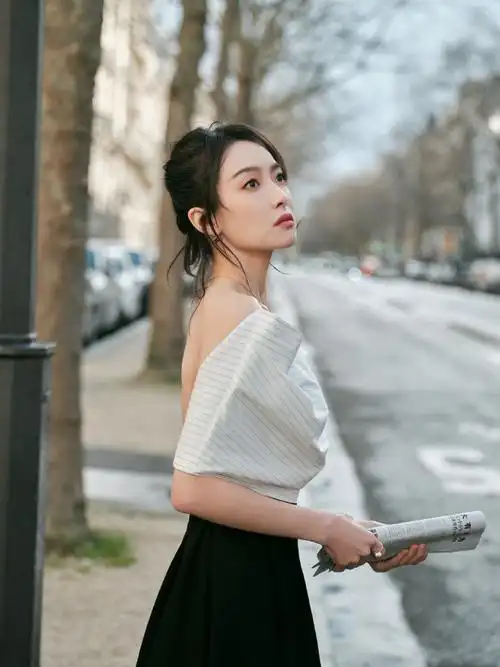 lv秋冬24女装秀##宋茜巴黎时装周