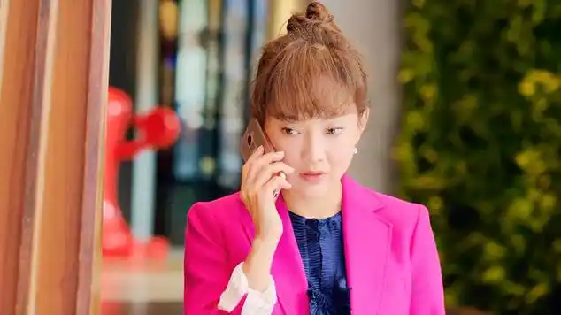 小幸福:罗美娟给凯特打电话,关心她的情况,凯特有些失落