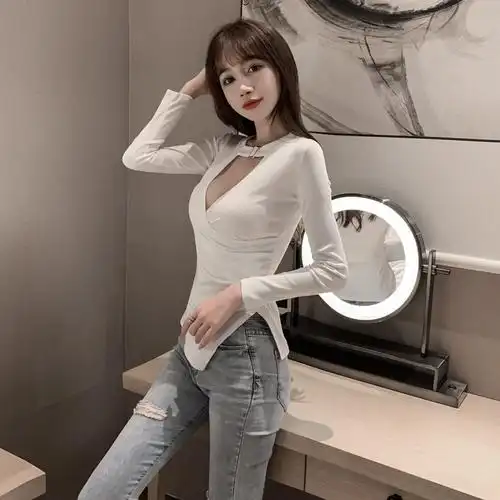 7116#实拍实价 新款韩版百搭性感夜店露胸深v上衣时尚长袖t恤女