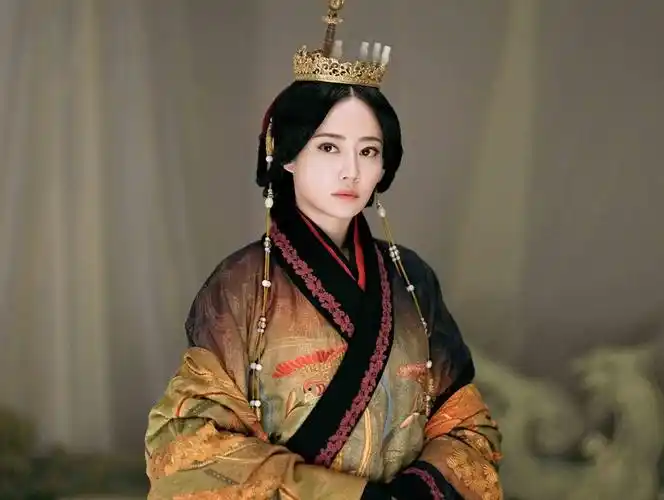 《皓镧传》谭卓霸气升级 "华阳夫人"美艳逆袭 摘要:新古典女性传奇剧