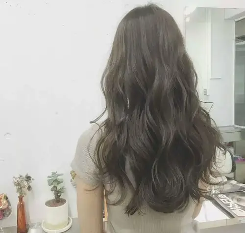 长发大波浪(只看背影都觉得美)