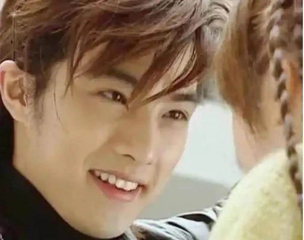 贺军翔年轻时期的颜值,真的是顶的.