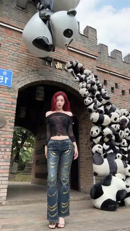 喻言欢迎来到y世界演唱会##喻言新歌war