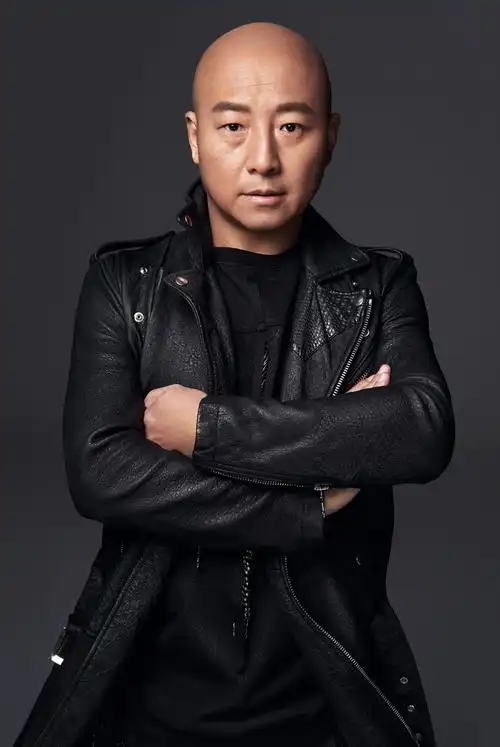 周晓鸥从舞台炸到影视作品歌手到演员的蜕变不是一蹴而就