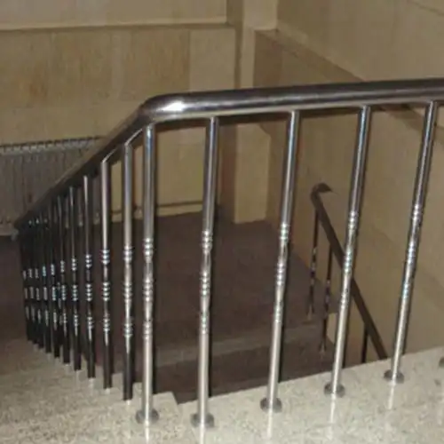 【沈阳白钢扶手厂家价格批发零售 白钢扶手配件欢迎来电咨询】 -沈阳