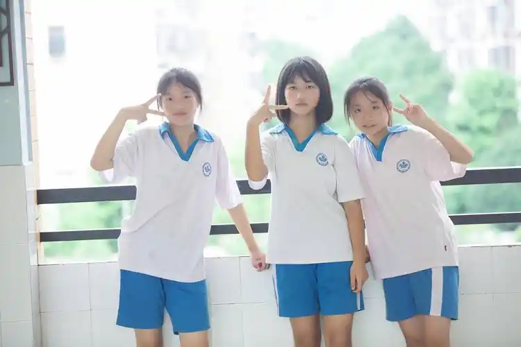 楚凡摄影*枫林绿洲小学六年级四班最美毕业照