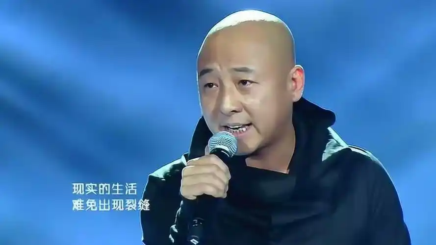 为你推荐自动连播04:38张碧晨周晓鸥超强默契合唱摇滚乐《我还年轻,我