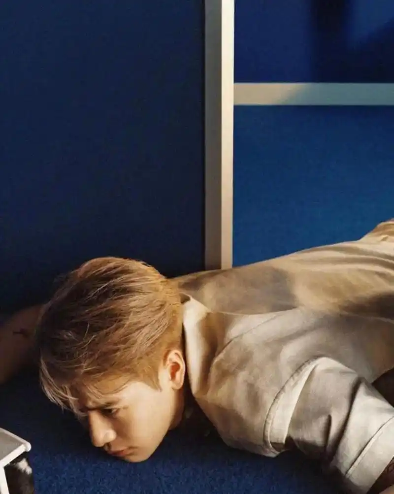 仙气帅哥王嘉尔