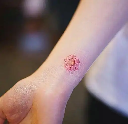 类别:小清新纹身图案 标签: 小清新纹身图案