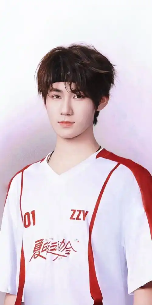 张真源奔跑吧##张真源高露洁品牌代言人