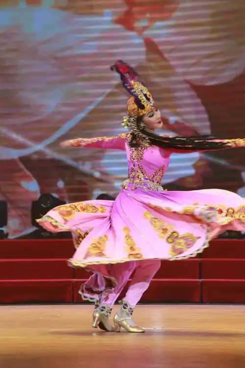 和田歌舞团演出之三