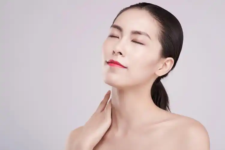 美容美妆人物脸部特写背景图片