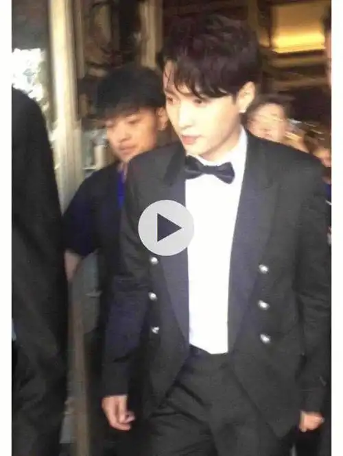 张艺兴生图小合集