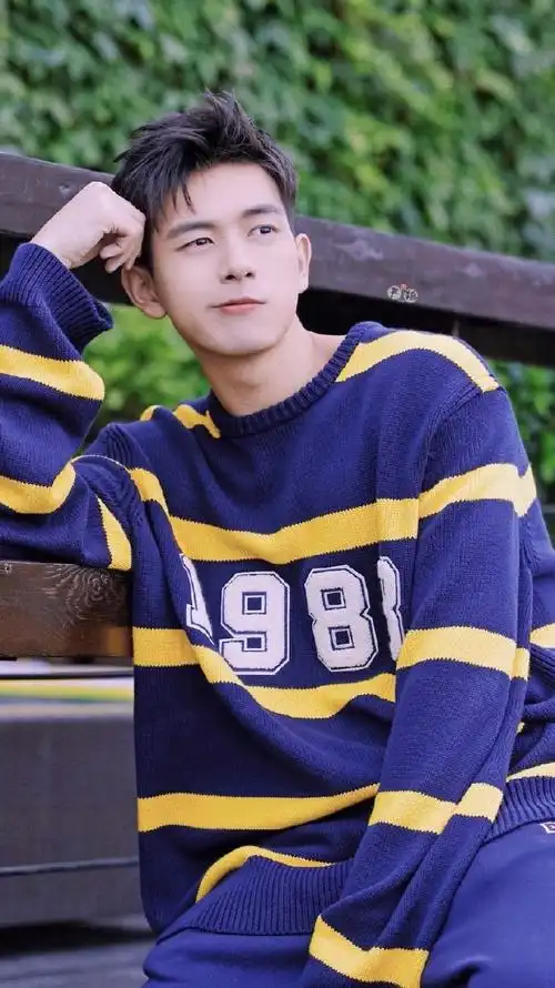 做壁纸的感情美图@李现ing李现|春色寄情人|陈麦冬|群星闪耀时|向远生