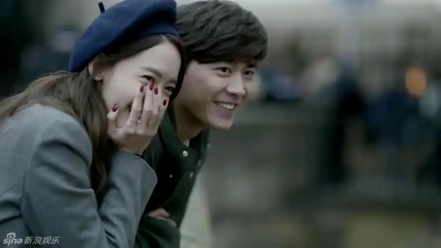 李易峰林允儿被曝恋爱 李易峰林允儿亲密照曝光