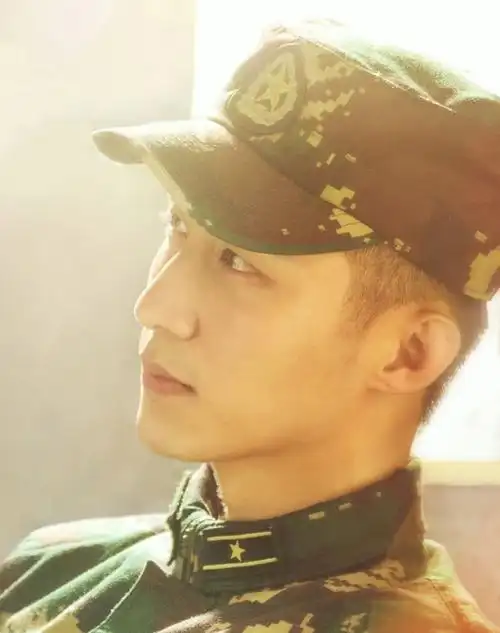 期待黄景瑜特种兵缉毒警检察官统统出来吧