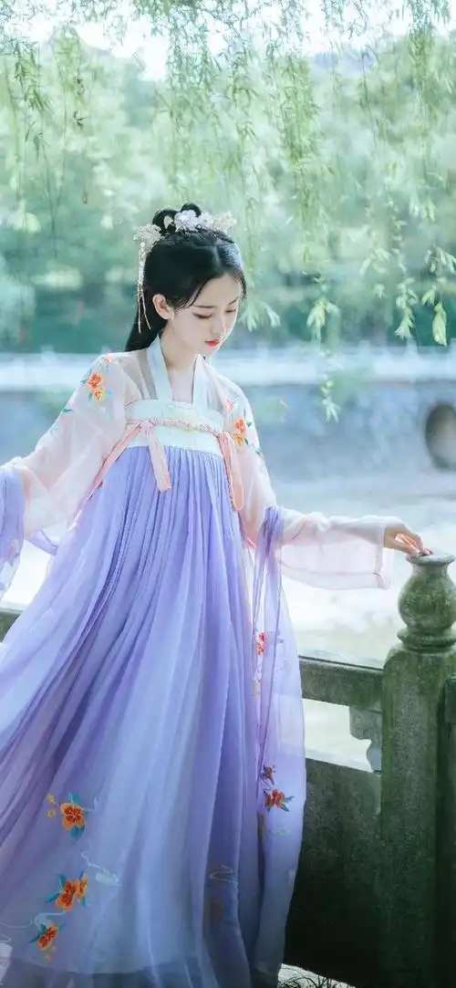 壁纸丨no.127期丨"古风美"-全身装束犹如仙女一般