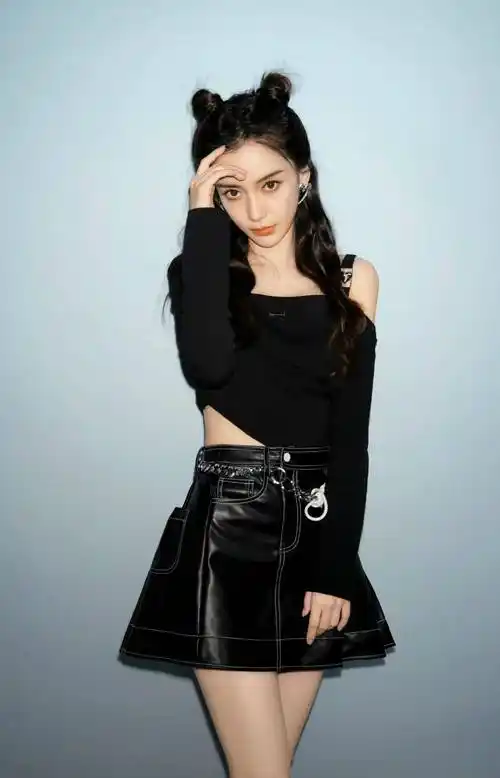 女明星杨颖的造型写真:优雅高贵,魅力风采