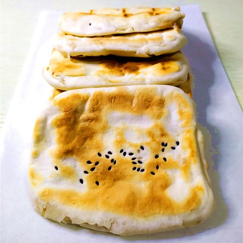 山东特产莱芜口镇方火烧少油酥千层芝麻硬面烧饼发面饼早餐速食饼
