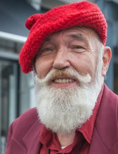 英国研究显示胡须是细菌温床