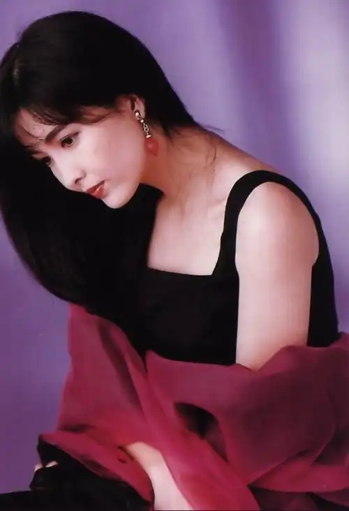 周慧敏写真-613x897.84k.大图-明星写真馆n63.com