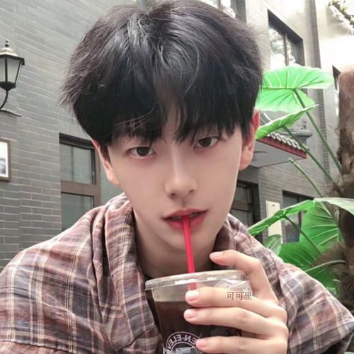 假发男短发黑色日常韩版帅气自然短直发网红学生齐刘海逼真全头套