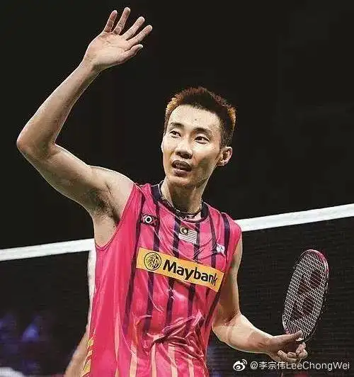 李宗伟退役,林丹一句话让网友泪奔!他诠释了什么是.