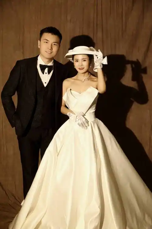 武汉婚纱摄影【视尚婚纱摄影】娲格旅拍法式婚纱照_赫本_什么_摄影