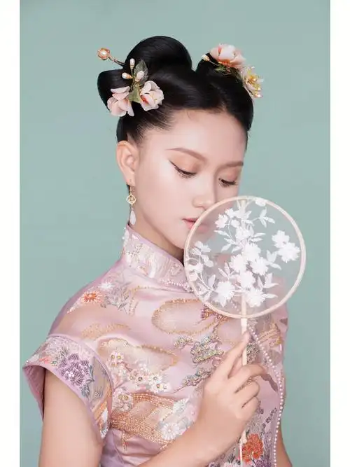 杭州化妆学校  #新中式旗袍  #国风造型  #旗袍造型  #旗袍发型