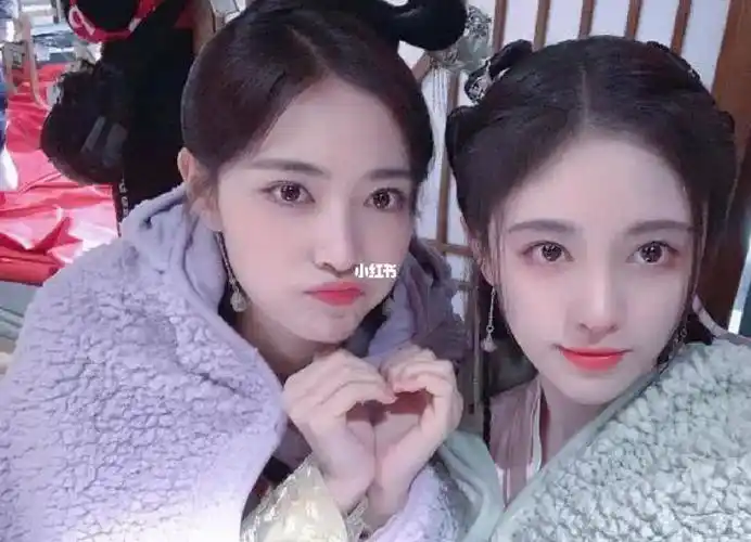 许佳琪鞠婧祎关系很好的