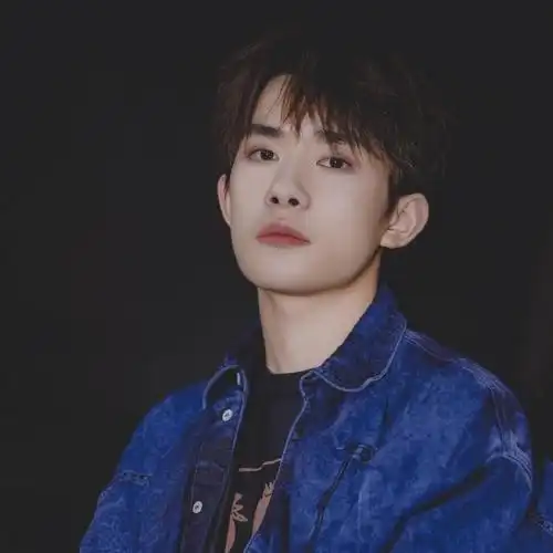 易烊千玺的绝美眼神杀,惊艳了所有人