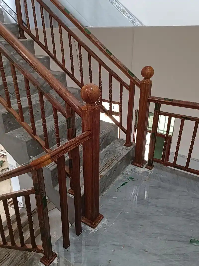 众锦铝合金楼梯扶手于20211009发布的作品