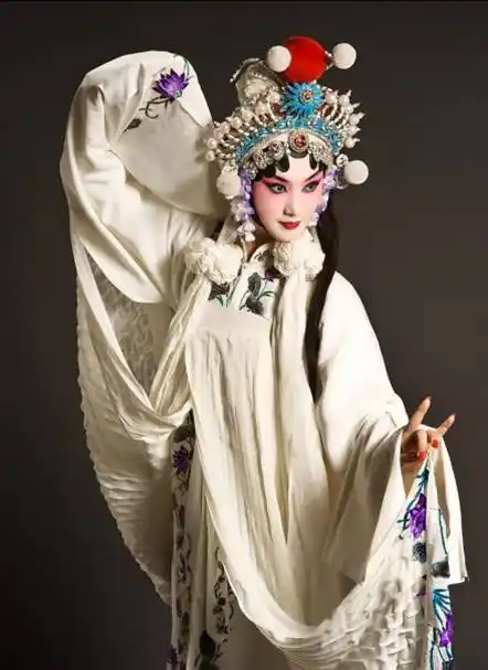 大师教你学戏曲化妆:八,越剧花旦包头