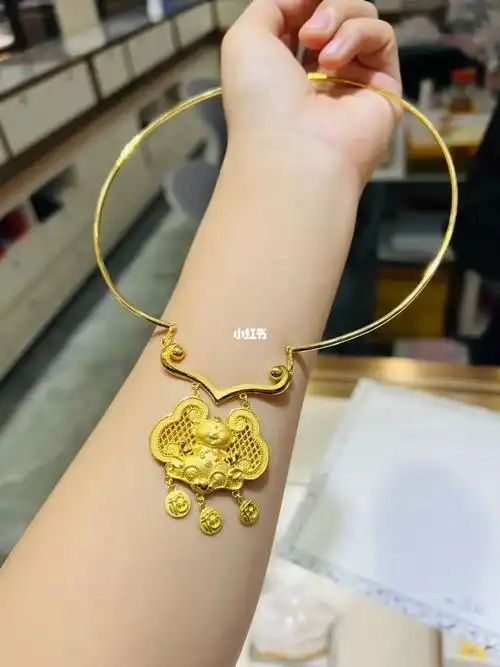黄金宝宝项圈真太好看了吧