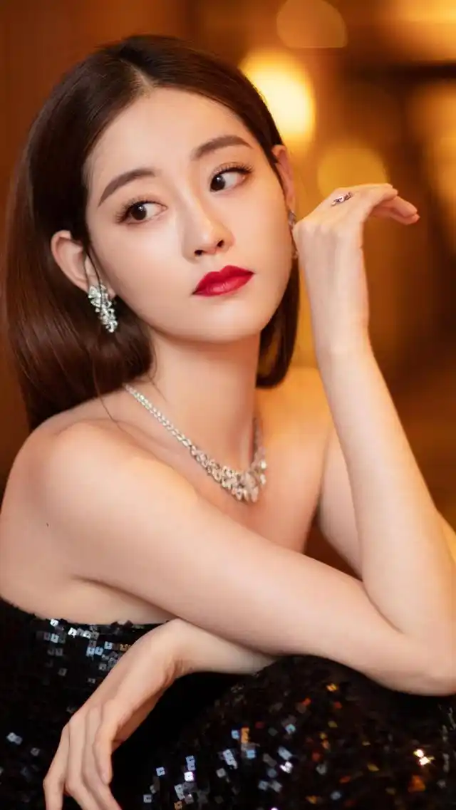 气质迷人祝绪丹图集