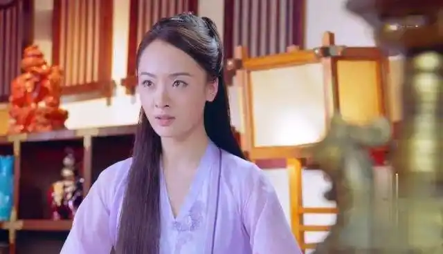 孙铱官宣产子和张嘉译传师生恋被扒学历造假甩林更新被骂惨