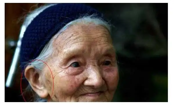 什么样的耳朵最好命以下4种耳相穷不了注定一生大富大贵