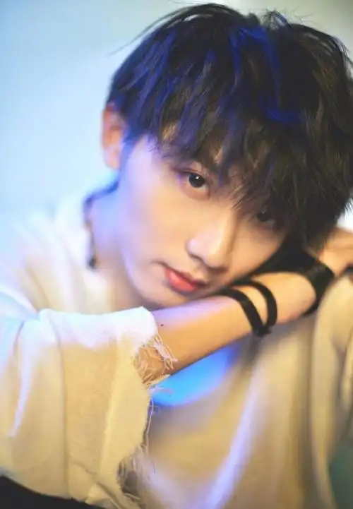 tnt星河滚烫你是人间曙光