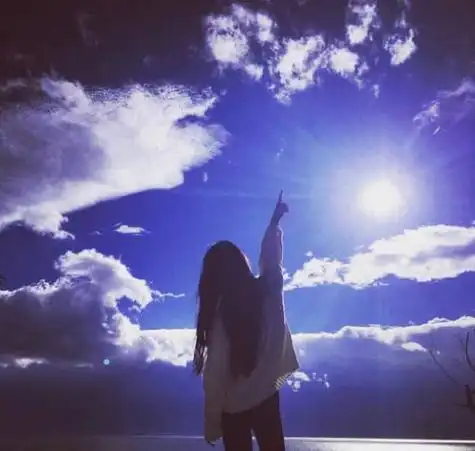 非主流男生背影qq头像 最好是颓废一点 伤感一点的 谢谢啦(qq背影头像